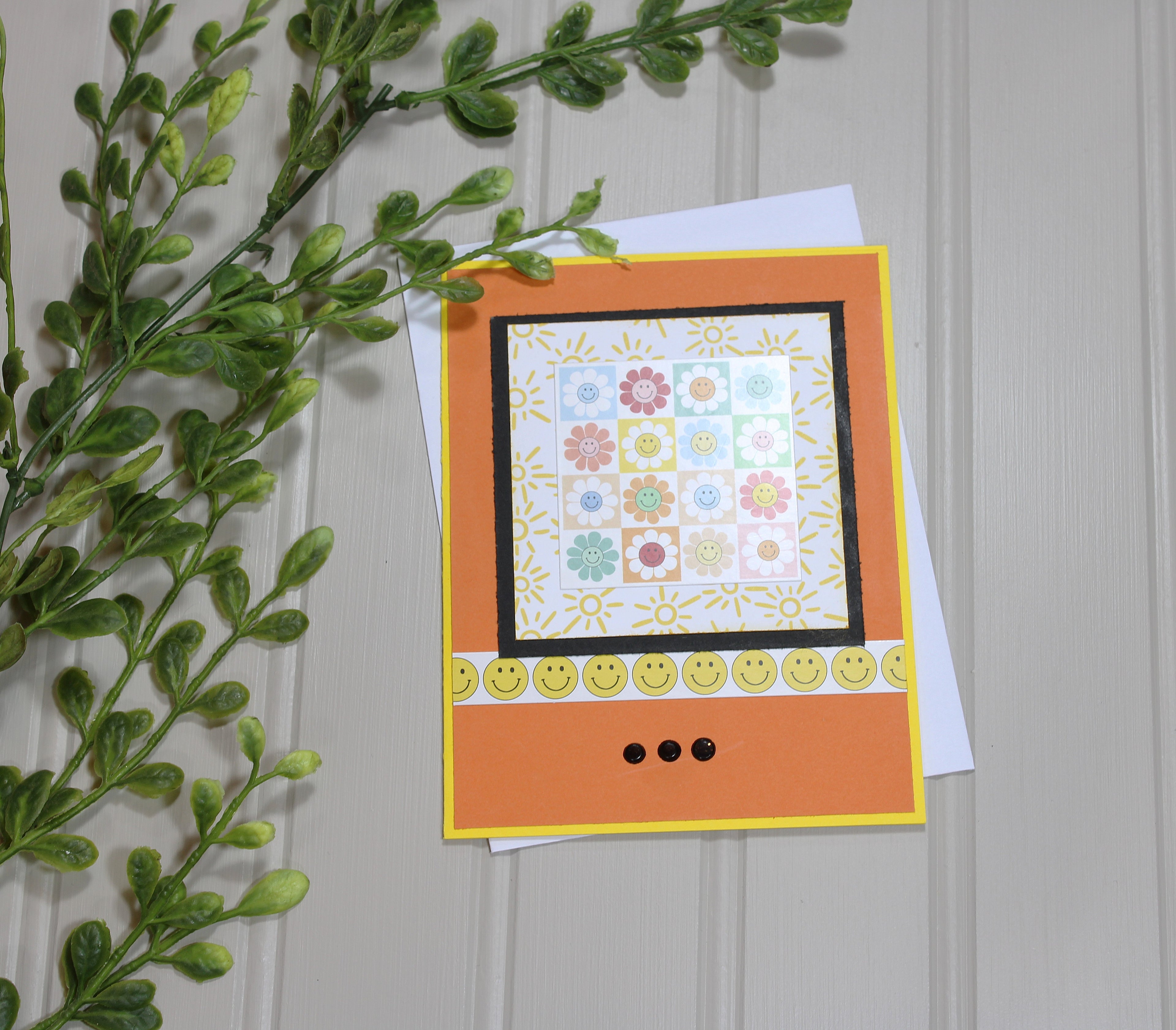 Handmade All Occasion 4.25x5.5 Card - Happy Daisies