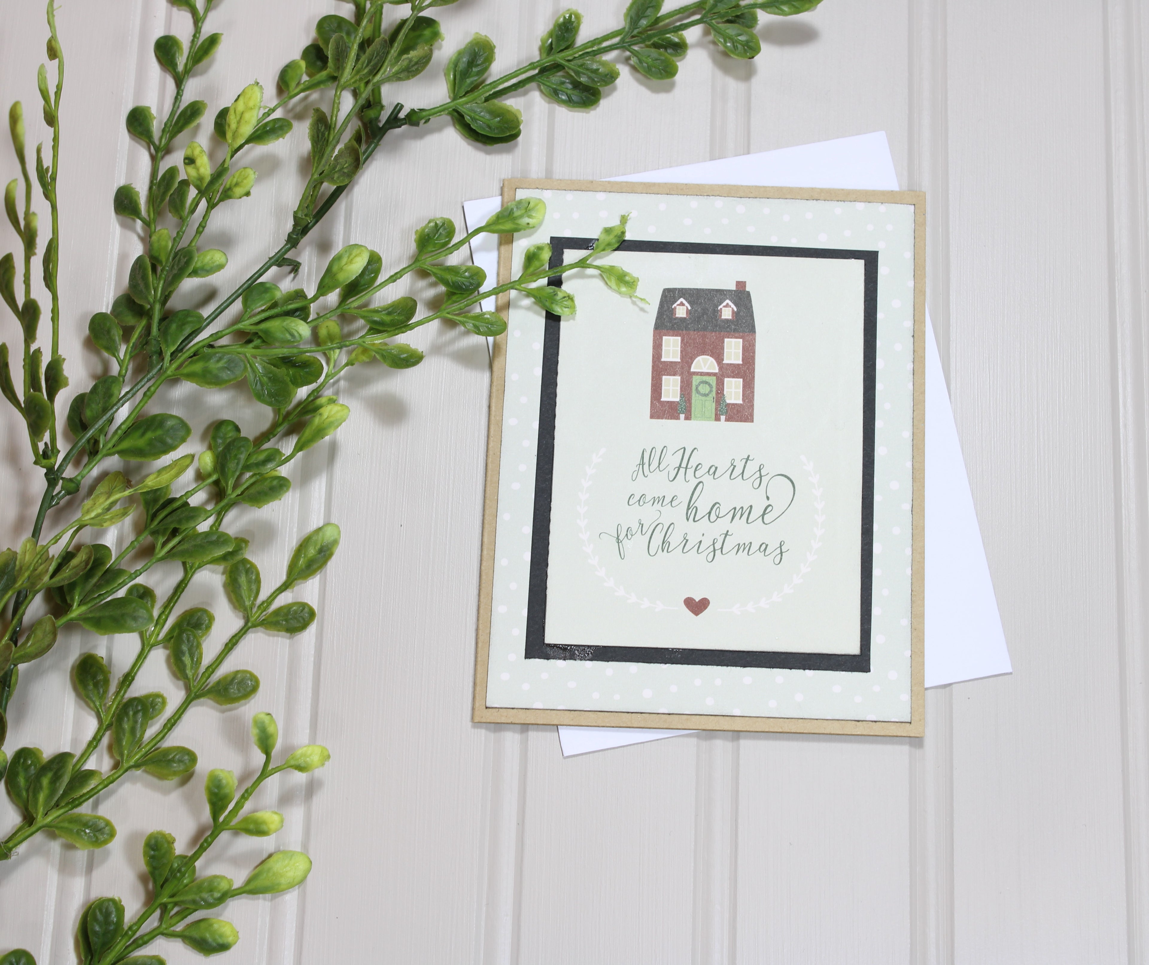 Handmade Christmas 4.25x5.5 (A2) Card - Hearts Come Home