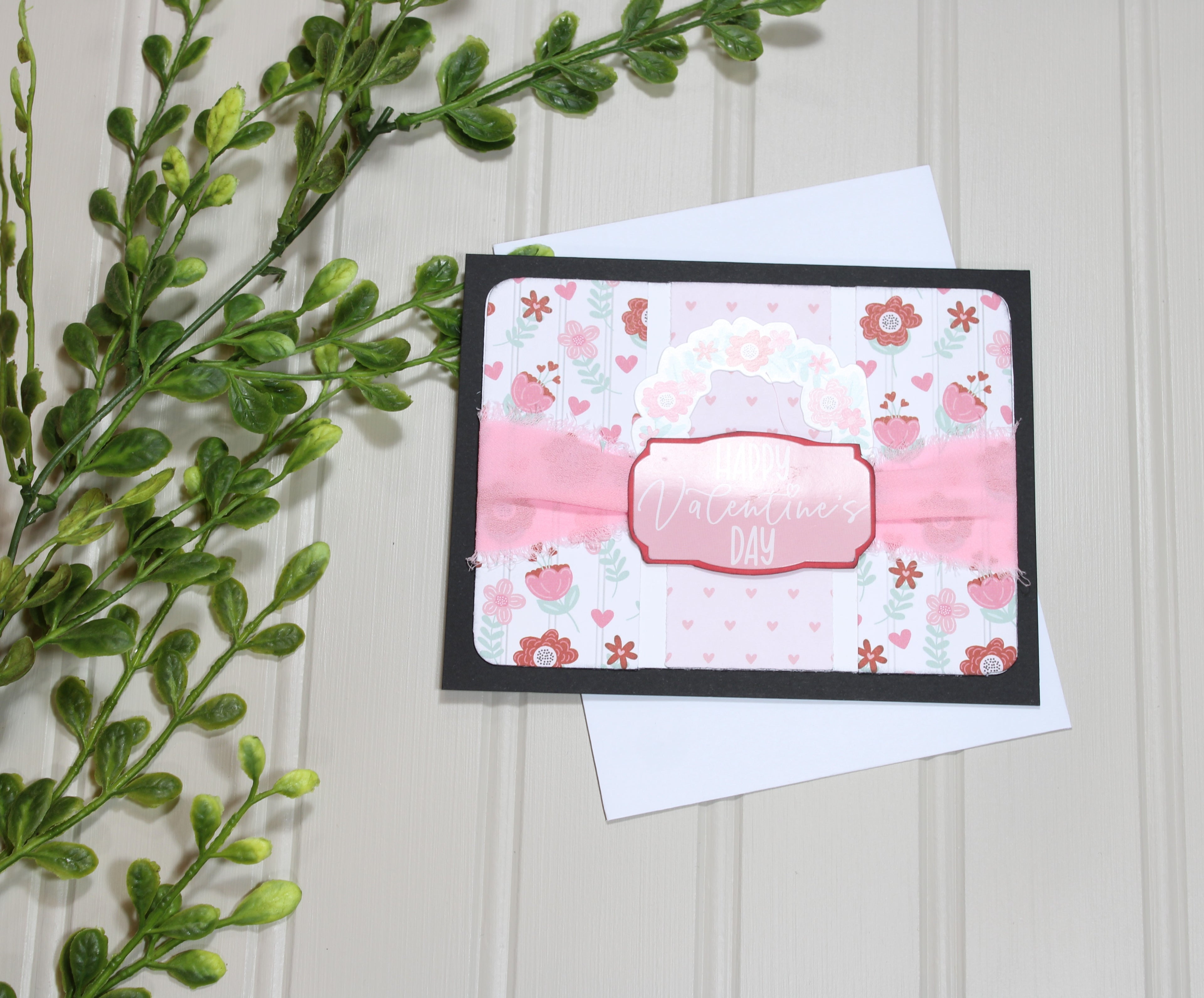 Handmade Valentine's Day 4.25x5.5 (A2) Card - Happy Valentine's Day