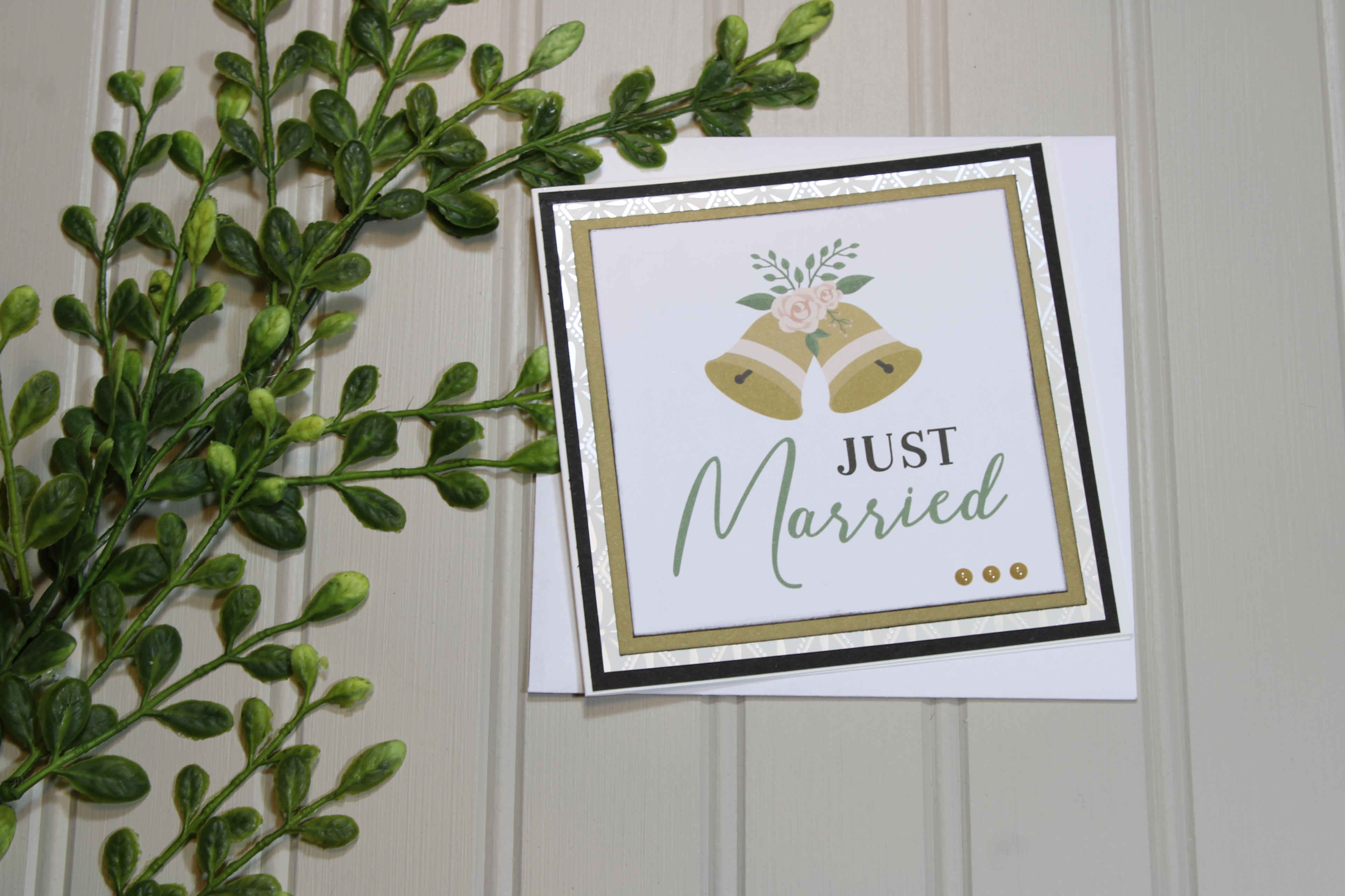 Handmade Wedding 5x5 Card - Just Married