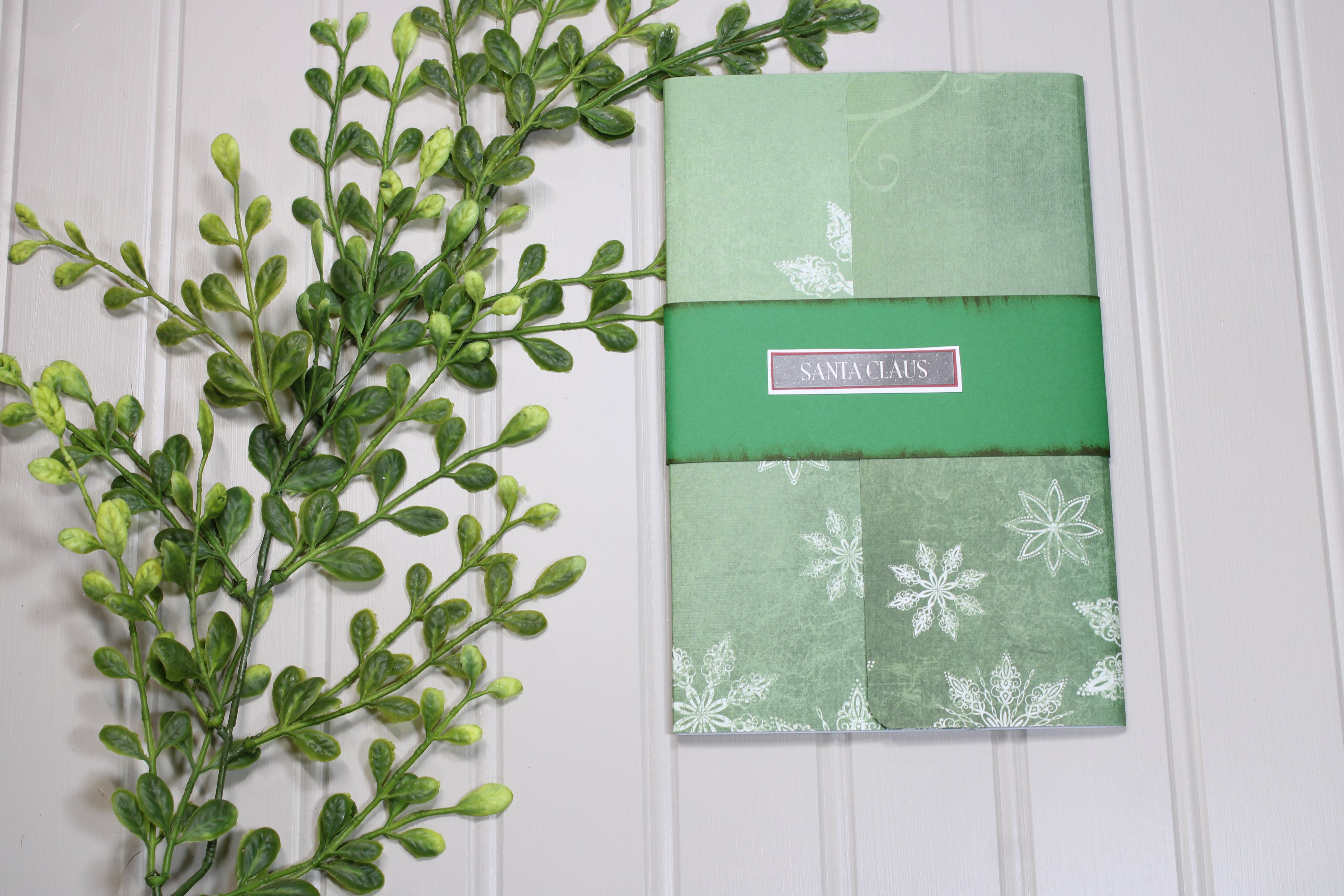 Handmade Christmas Daily Notes Folio – 5x8 Legal Pad - Santa Claus