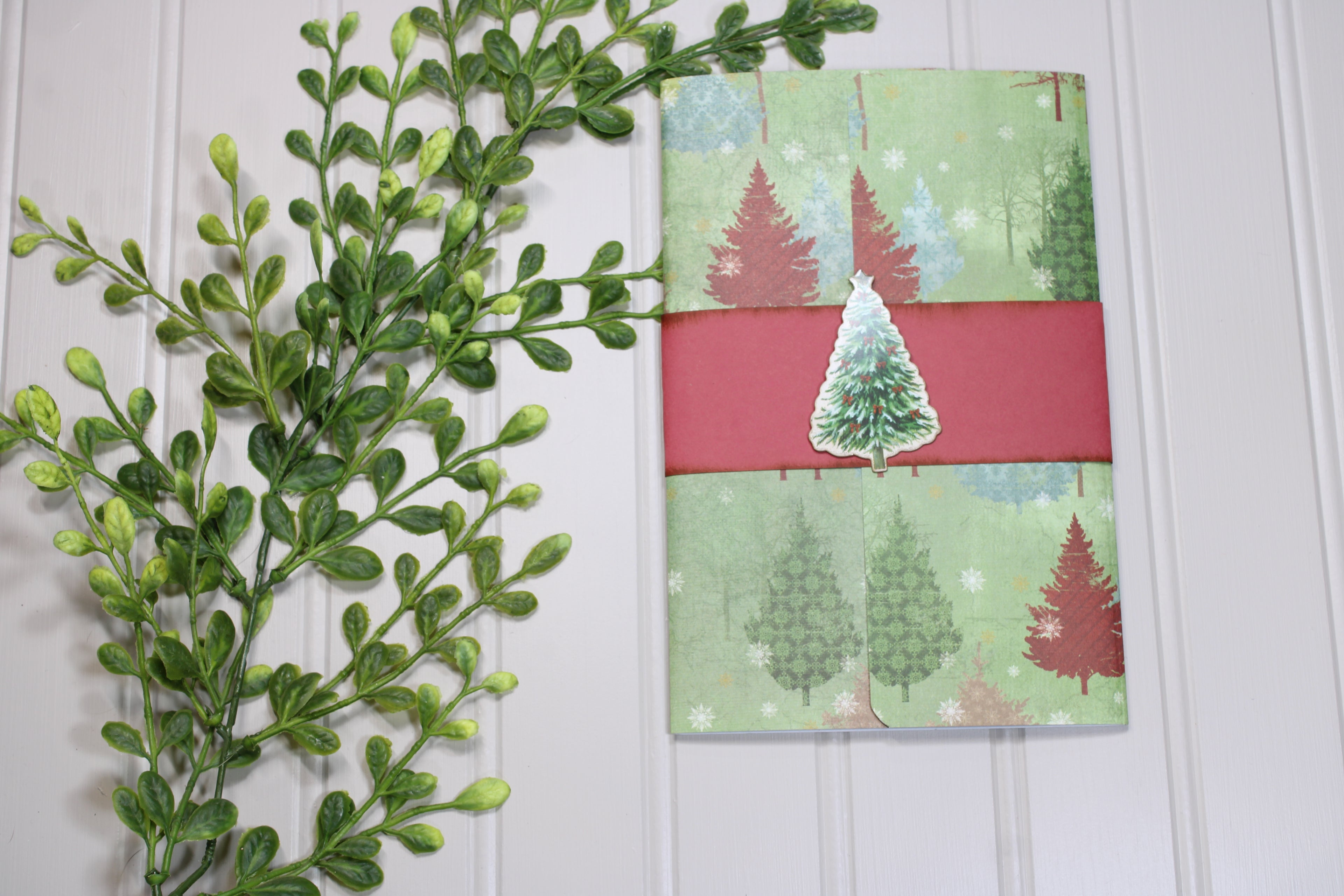 Handmade Christmas Daily Notes Folio – 5x8 Legal Pad - Snowy Christmas Tree