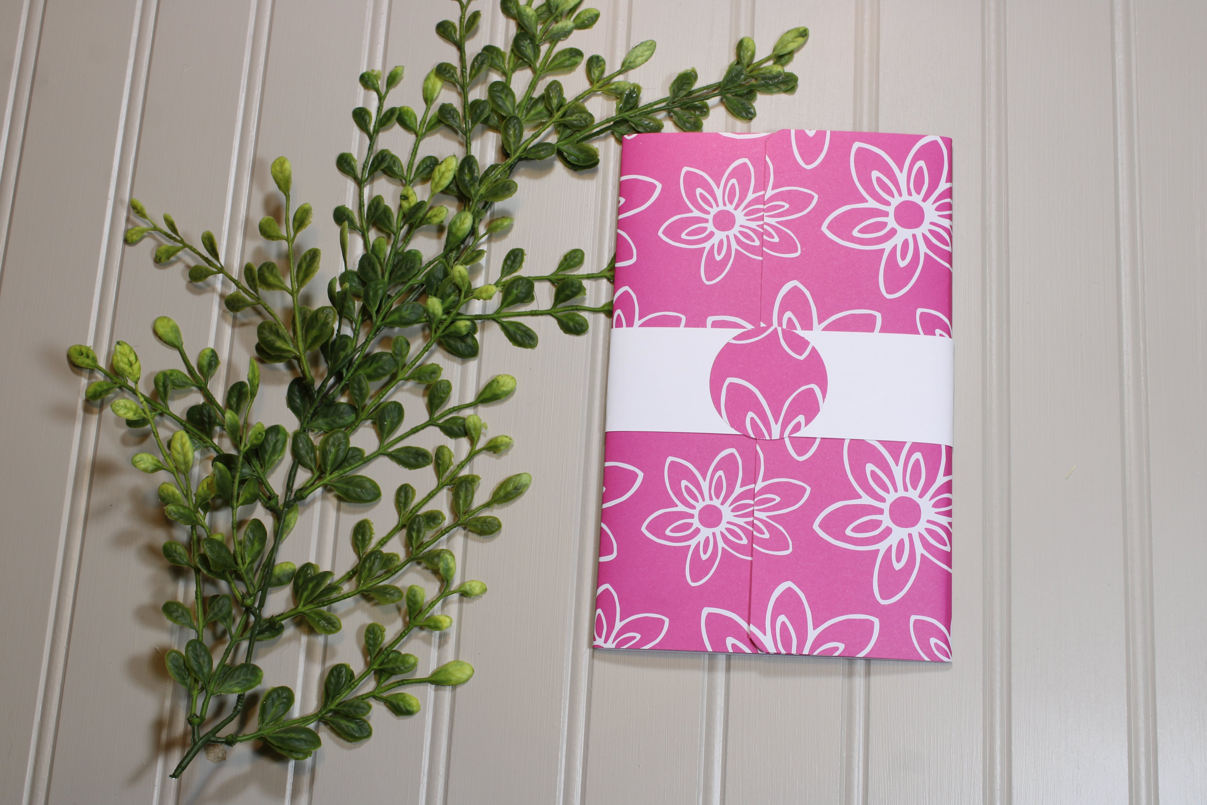 Handmade Daily Notes Folio – 5x8 Legal Pad - Pink with White Flowers