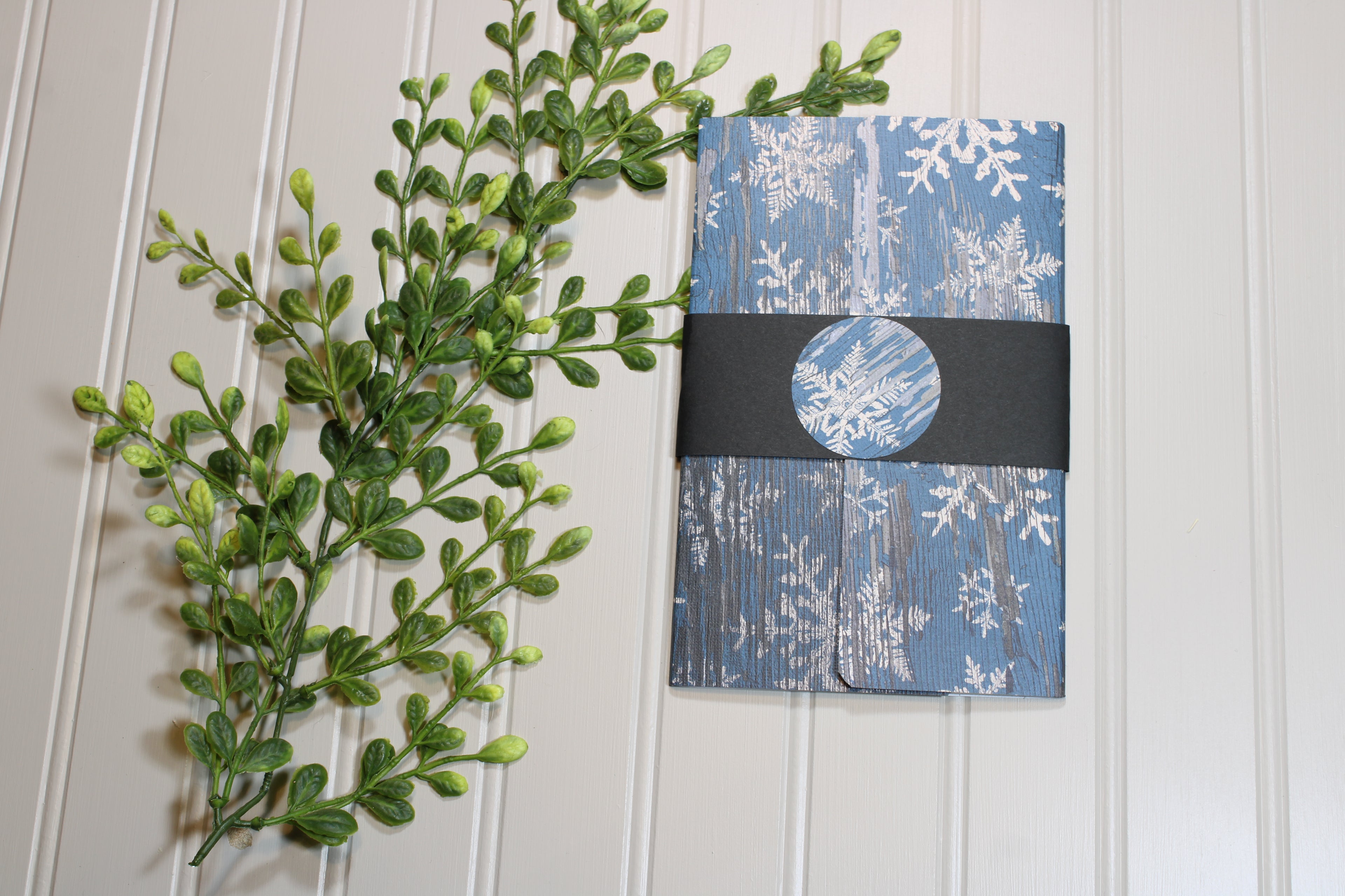 Handmade Christmas Daily Notes Folio – 5x8 Legal Pad - Distressed Blue Snowflakes